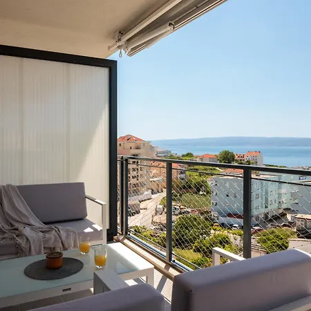 Apartamento For - 2br With Free Garage Parking Split